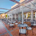 Platanista Resort