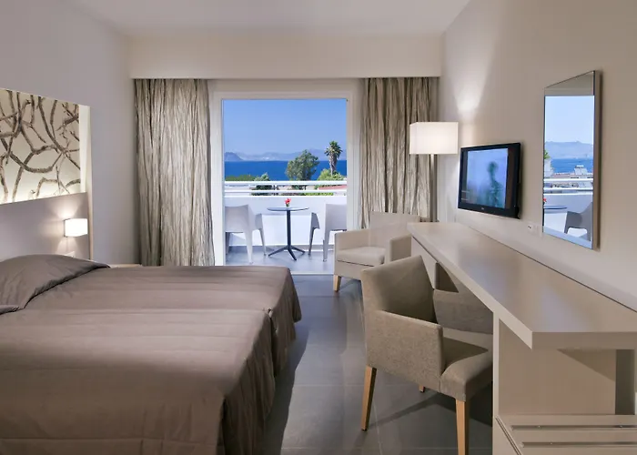 리조트 Platanista