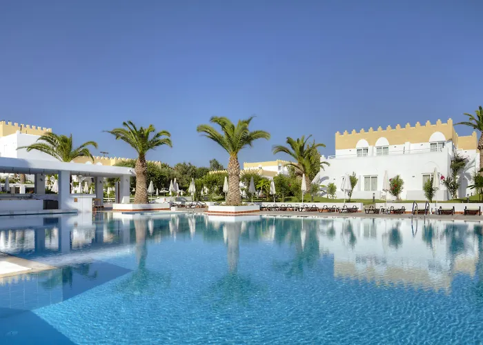 Platanista 4* 코스 타운