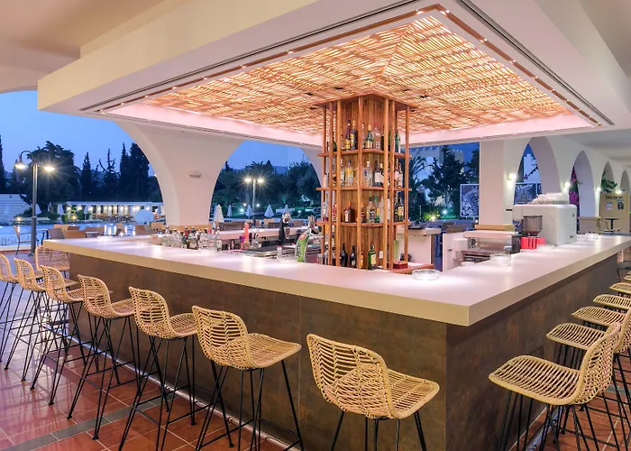 אתר נופש Platanista העיירה קוס