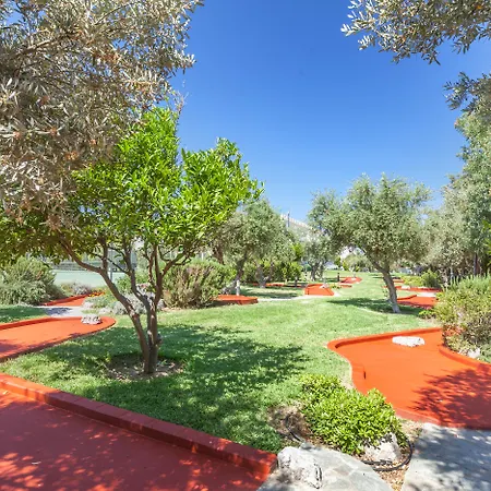 Platanista Resort