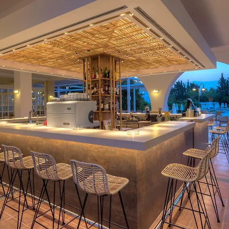 Platanista Resort 4*