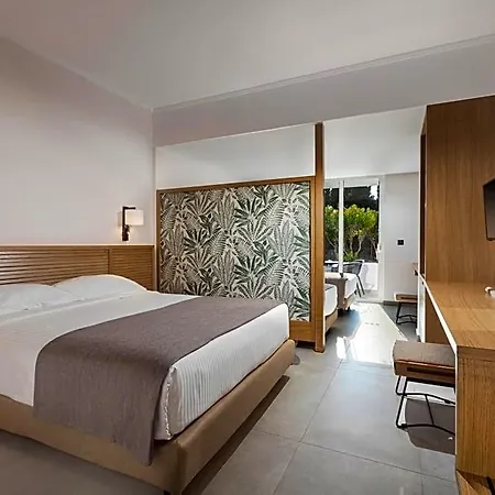 Platanista Resort 4*