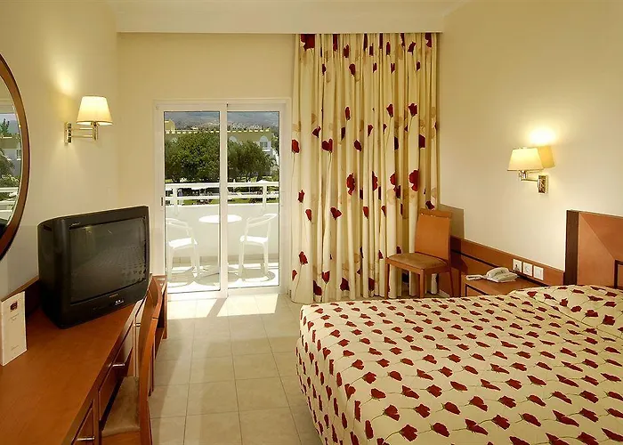 Platanista Semesteranläggning (resort) 4*