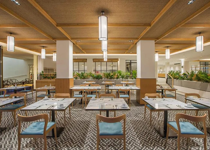 普阿塔尼斯塔酒店 4* 科斯镇