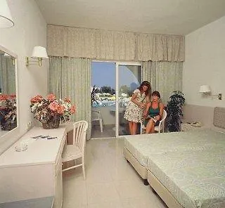 Platanista Semesteranläggning (resort) Kos