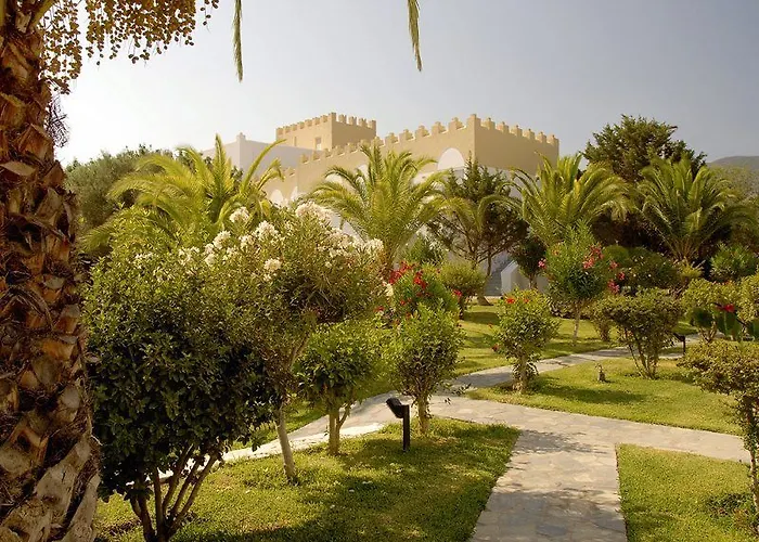 Semesteranläggning (resort) Platanista 4*