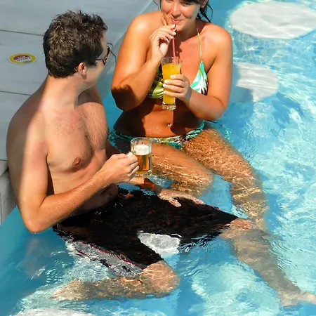 Platanista Feriested 4*