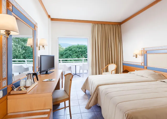 Курортный комплекс Platanista 4*